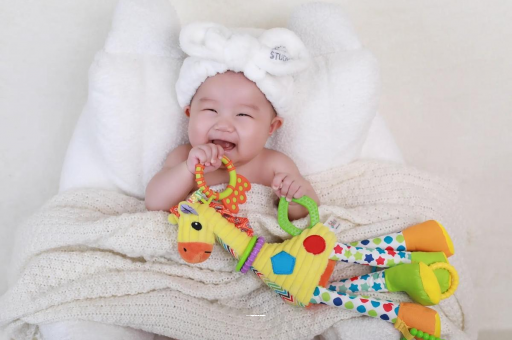 宝宝肚子胀气怎么办